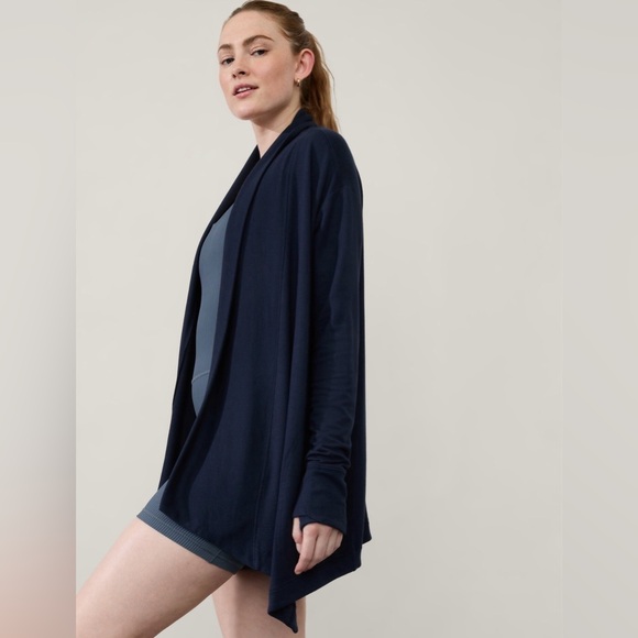 Athleta Pranayama Restore Wrap // Navy - Picture 5 of 8